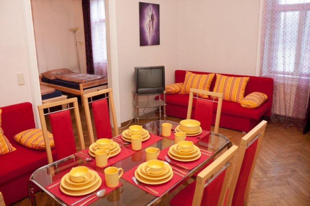 Raisa Apartments Fuenkhgasse Pressbaum Номер фото